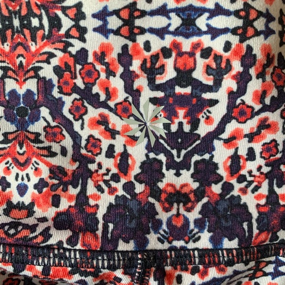 Athleta // practically nwot paisley Capri small - Picture 12 of 13